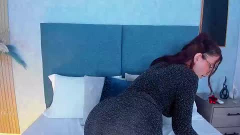 LauraIvy online show from 02.28.26