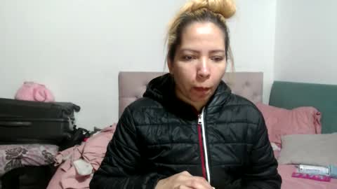 Snapshot of laura_marlyn chatting on 03.16.26 LARA online show from 03.16.26