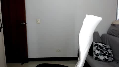 Laura online show from 02.11.26