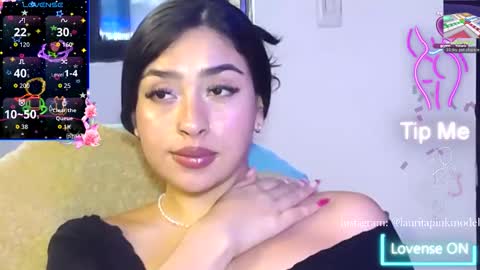 laura_pink01 online show from 02.11.26