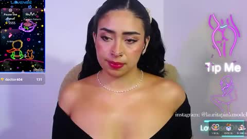 laura_pink01 online show from 03.06.26