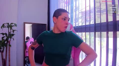 Laura Rose online show from 01.15.25