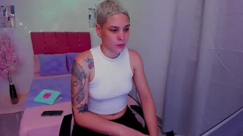 Laura Rose online show from 09.22.25