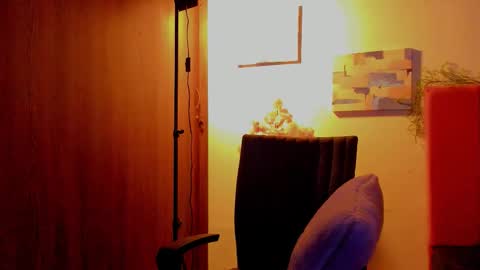 Laura Rose online show from 03.15.26