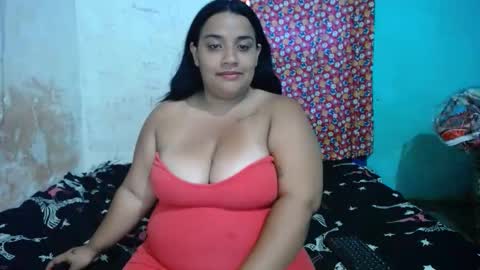 laura_sofia23 online show from 02.26.26