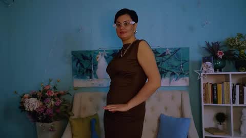 Snapshot of lauradavidsons chatting on 09.19.25 lauradavidsons online show from 09.19.25