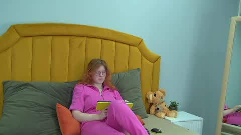 Laura online show from 05.26.26
