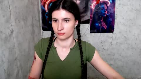 Laura online show from 04.19.26