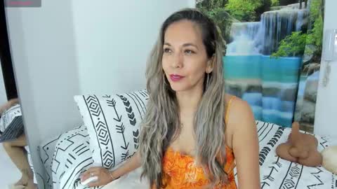 Laura online show from 01.16.26