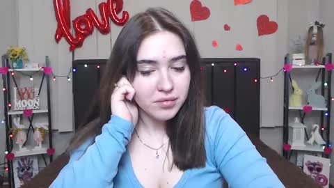 Snapshot of laurahlot chatting on 02.12.25 LauraHlot online show from 02.12.25