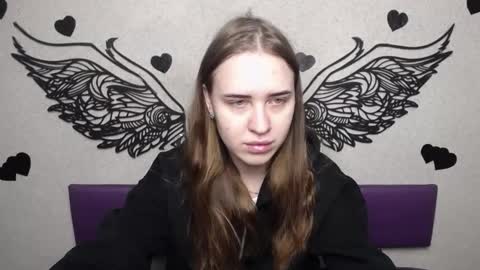 Snapshot of laurahlot chatting on 10.04.25 LauraHlot online show from 10.04.25