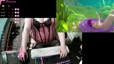 Snapshot of laurali_violet chatting on 05.10.26 Laurali Violet online show from 05.10.26