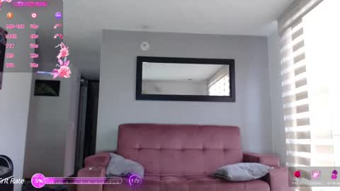 Snapshot of lauramcdowell_ chatting on 02.19.25 Laura online show from 02.19.25