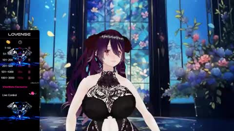 Snapshot of lauramor4 chatting on 09.22.25 lauramor4 online show from 09.22.25