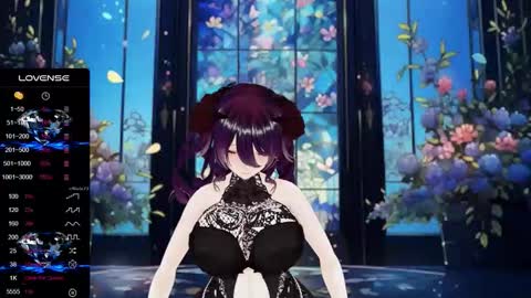 Snapshot of lauramor4 chatting on 10.07.25 lauramor4 online show from 10.07.25