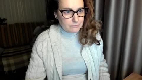 Lauraoven1 online show from 02.07.26