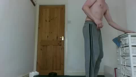 lauratedomm online show from 04.13.26