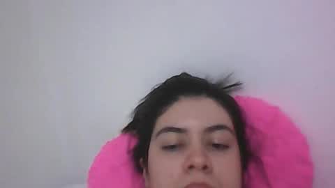 lauratobon6 online show from 06.17.26