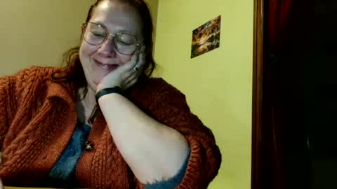 Snapshot of laureanne50 chatting on 01.14.25 laureanne online show from 01.14.25