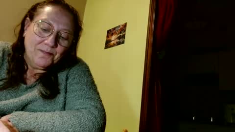 Snapshot of laureanne50 chatting on 01.30.25 laureanne online show from 01.30.25