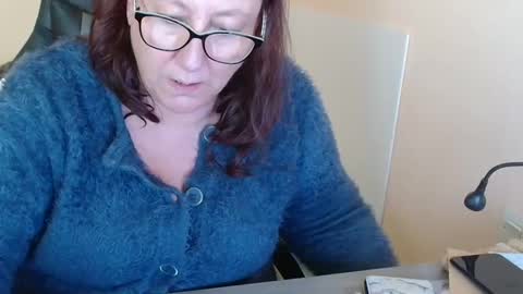 Snapshot of laureanne50 chatting on 02.06.25 laureanne online show from 02.06.25