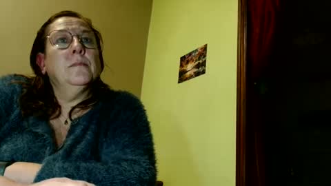 Snapshot of laureanne50 chatting on 02.23.25 laureanne online show from 02.23.25