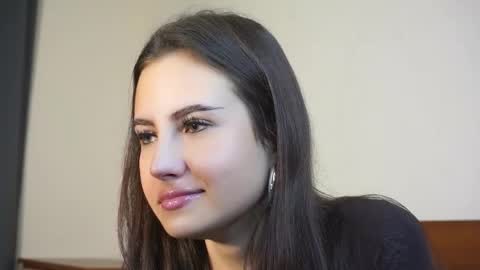 Snapshot of laureencadriel chatting on 11.22.25 Monica online show from 11.22.25