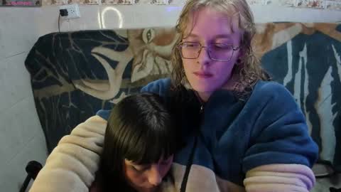 Snapshot of laureles6667 chatting on 05.02.26 Laures666 online show from 05.02.26