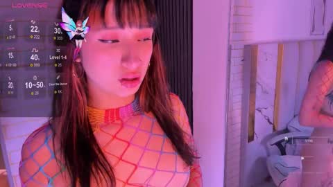 Snapshot of laurem_paulette chatting on 10.30.25 Laurem online show from 10.30.25