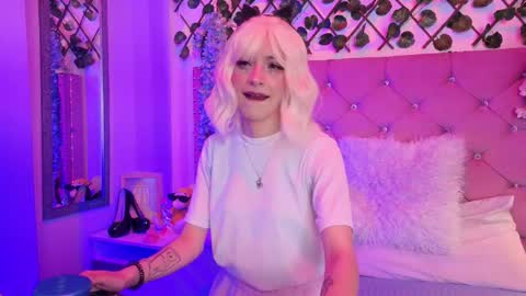 Snapshot of lauren_evans96 chatting on 04.28.26 Lauren evans9 online show from 04.28.26