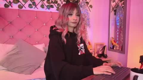 Snapshot of lauren_evans96 chatting on 05.26.26 Lauren evans9 online show from 05.26.26