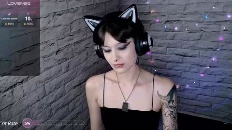 Eva online show from 01.25.25