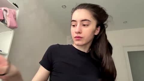 Snapshot of laurenadupuy chatting on 07.06.26 laurenadupuy online show from 07.06.26