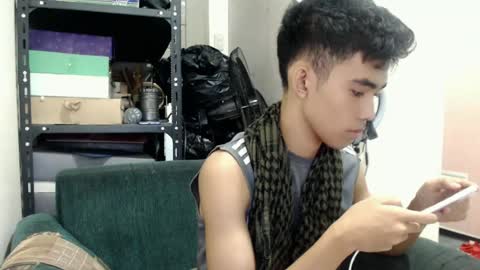 laurence_cuttieguyhere online show from 07.04.26