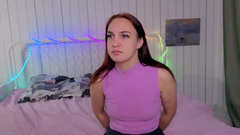 Victoria online show from 12.17.25