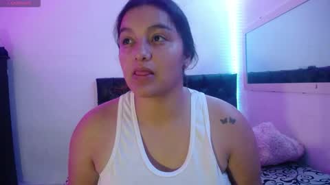 laurenkenner28_ online show from 09.23.25