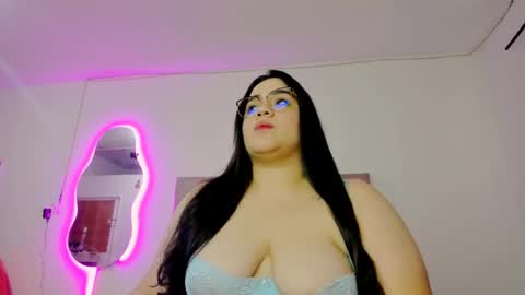 laurenlaine online show from 02.17.25