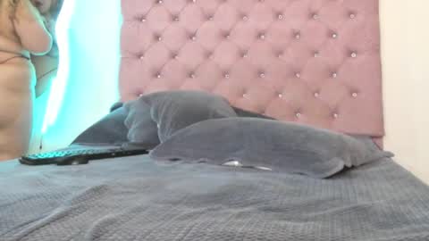 laurenlaine online show from 09.20.25