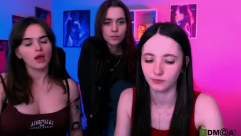 Snapshot of laurenmurrr chatting on 05.11.26 Laure online show from 05.11.26