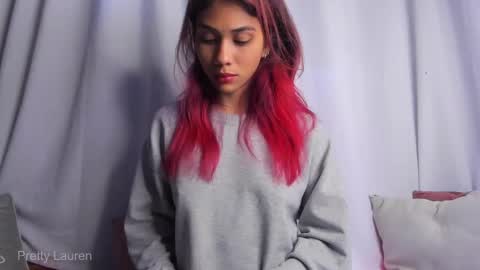 Snapshot of laurenn__1 chatting on 10.08.25 Lauren online show from 10.08.25