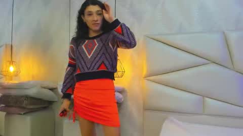 Laurent online show from 12.05.25