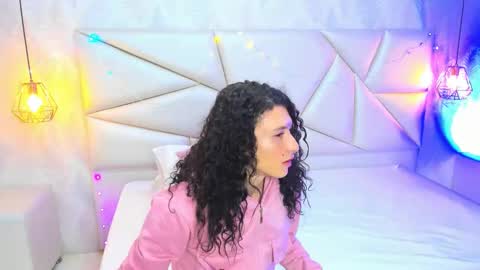 Laurent online show from 01.08.26