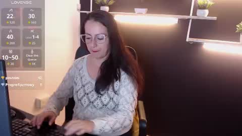 Laury  online show from 07.02.26