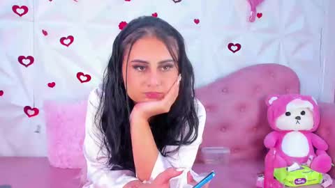 Snapshot of laurynjeffers chatting on 03.06.25 LaurynJeffers online show from 03.06.25