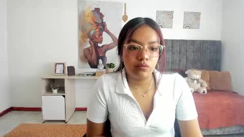 lauu7 online show from 06.18.26