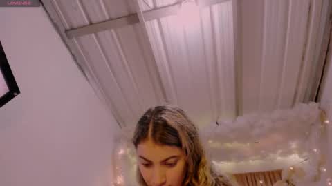 Snapshot of lauu_g chatting on 12.31.24 Lauu G online show from 12.31.24