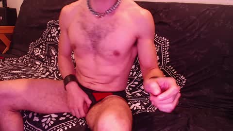 Snapshot of lavenderguy chatting on 01.12.25 lavenderguy online show from 01.12.25