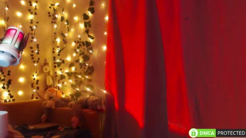 Mia online show from 04.07.26