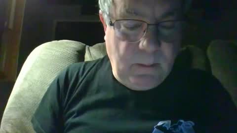 lawnboy62 online show from 12.21.25