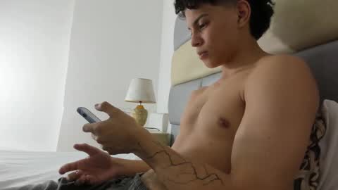 ZAmbrano online show from 02.11.25